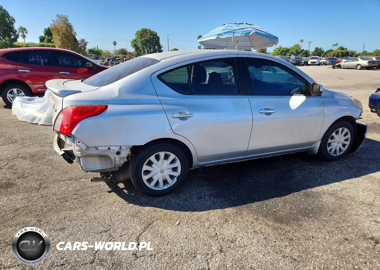 2013 Nissan Versa 1.6 S VIN:3N1CN7AP0DL839208 - 3