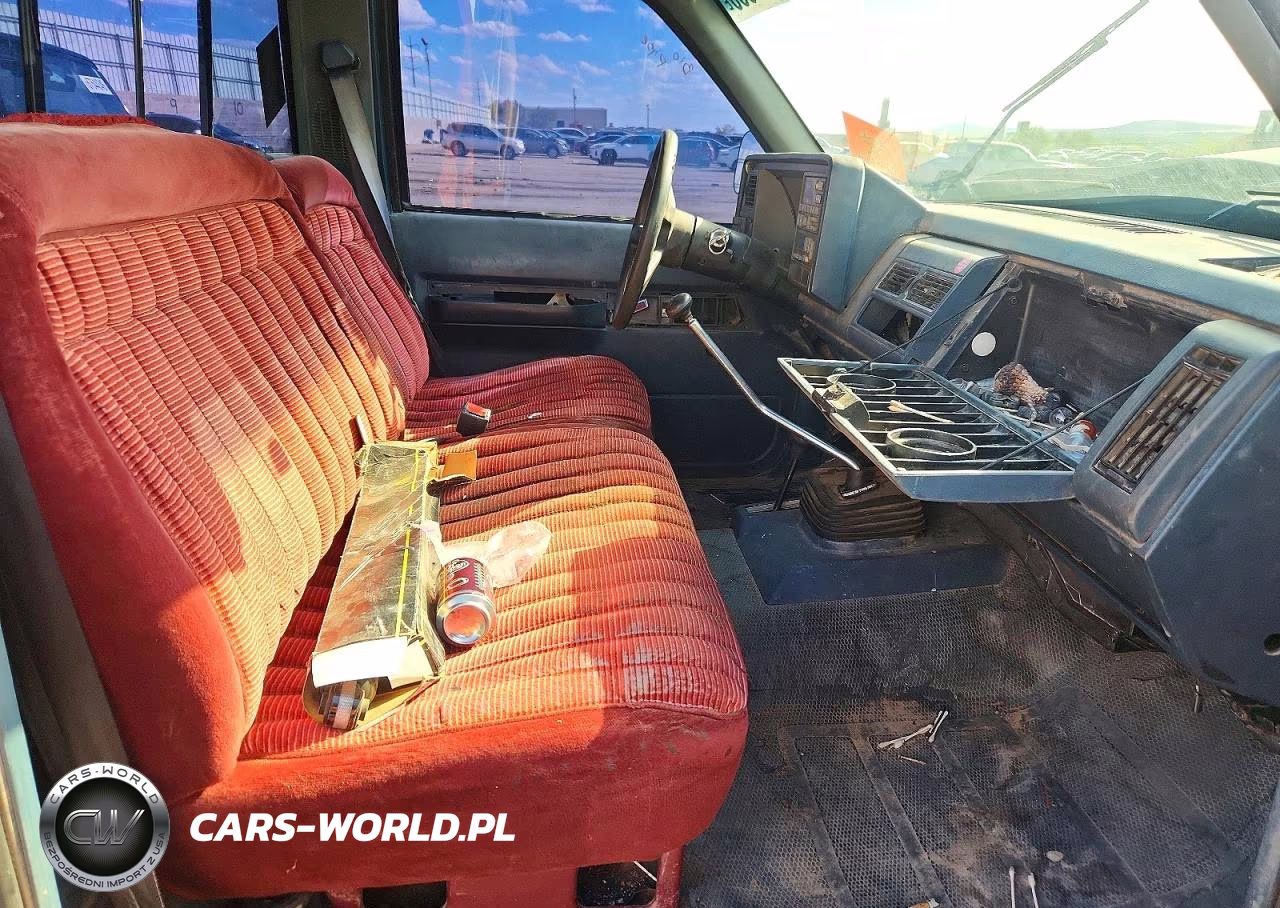 1990 GMC Sierra K2500 VIN:1GTFK24K0LZ510408 - 10