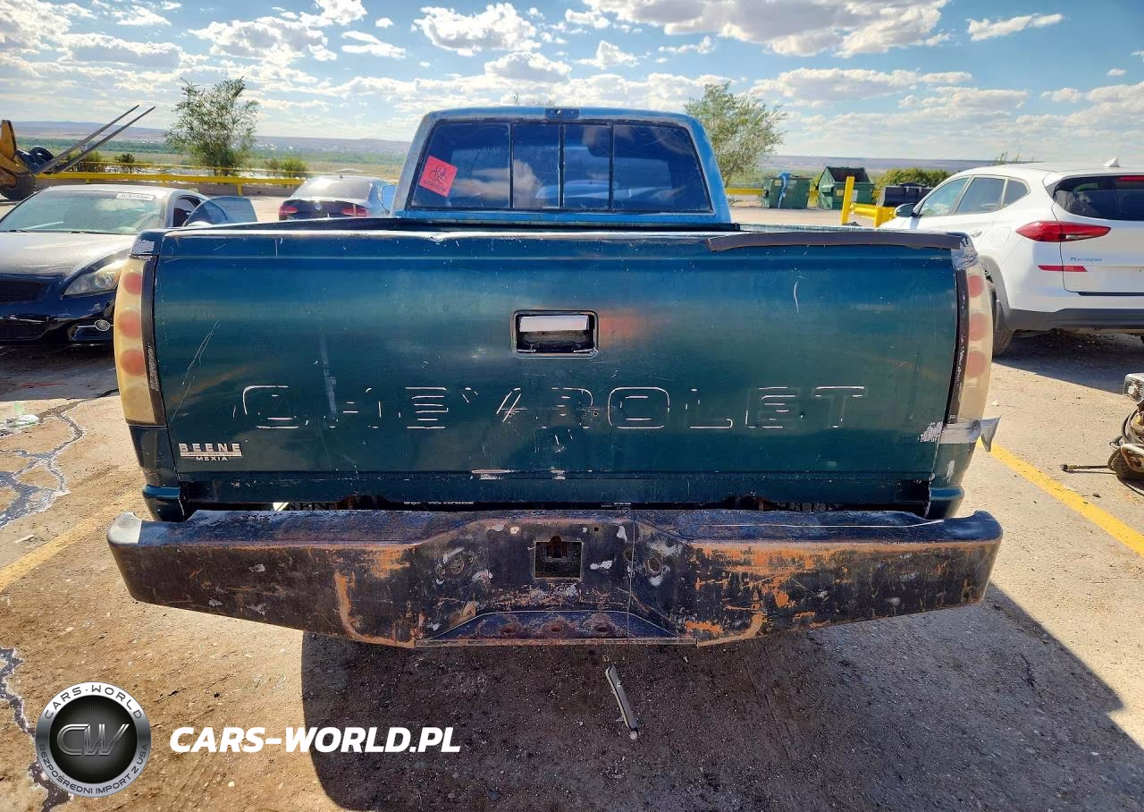 1990 GMC Sierra K2500 VIN:1GTFK24K0LZ510408 - 6