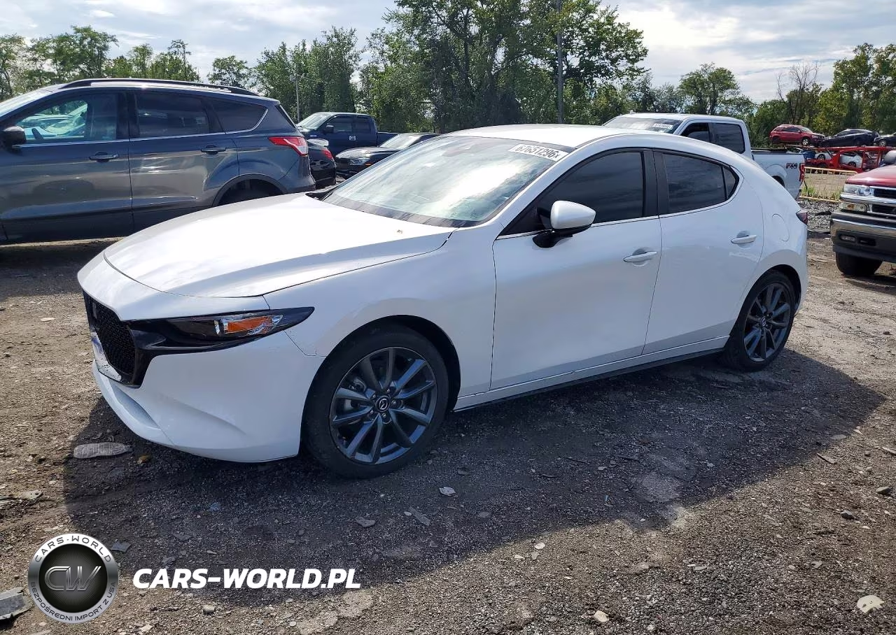 MAZDA MAZDA3 – zdjęcie 1 z 13