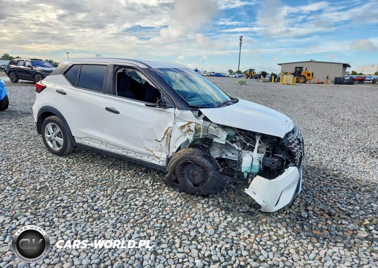 2023 Nissan Kicks S VIN:3N1CP5BVXPL550918 - 4