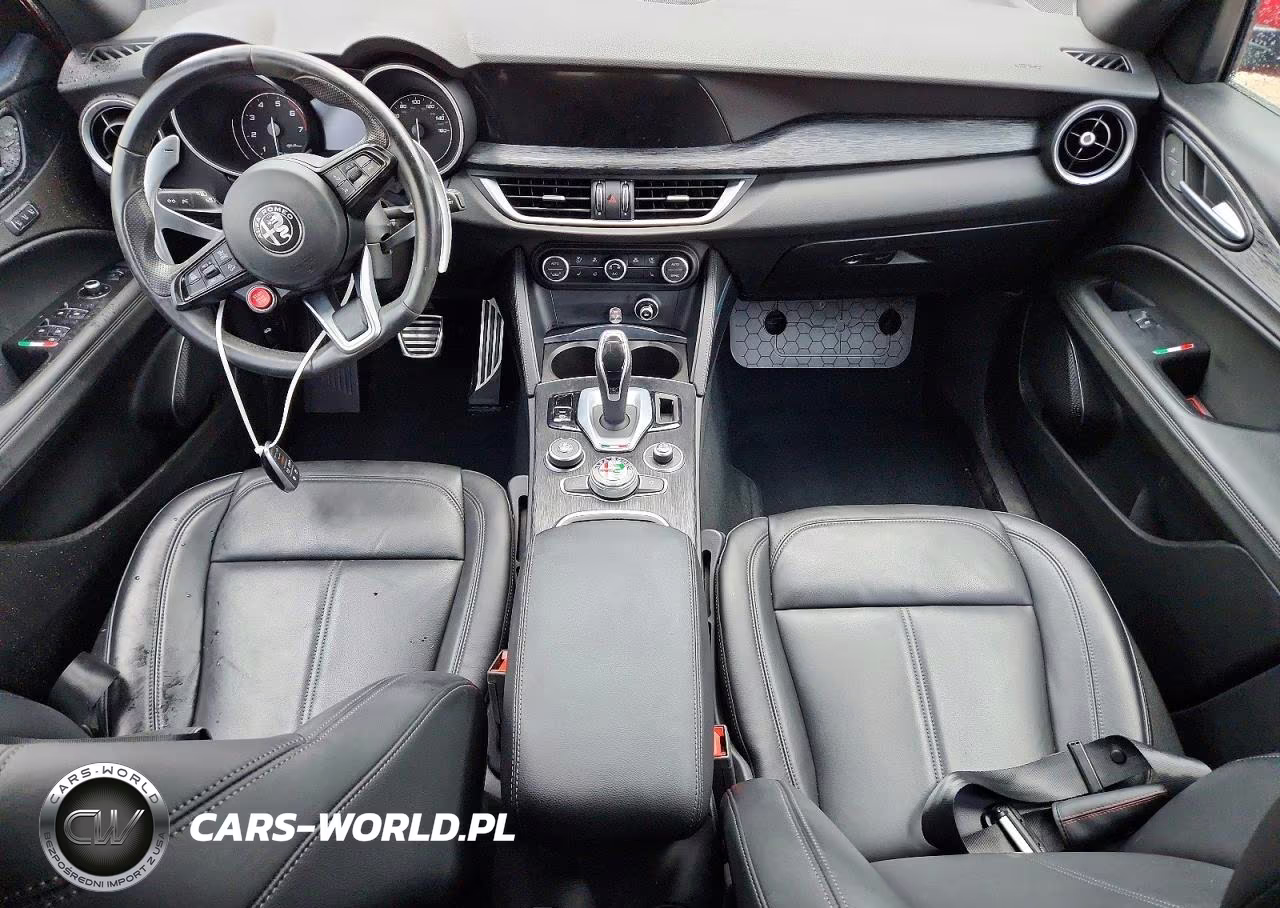 2022 Alfa Romeo Stelvio VIN:ZASPAJAN5N7D39192 - 8