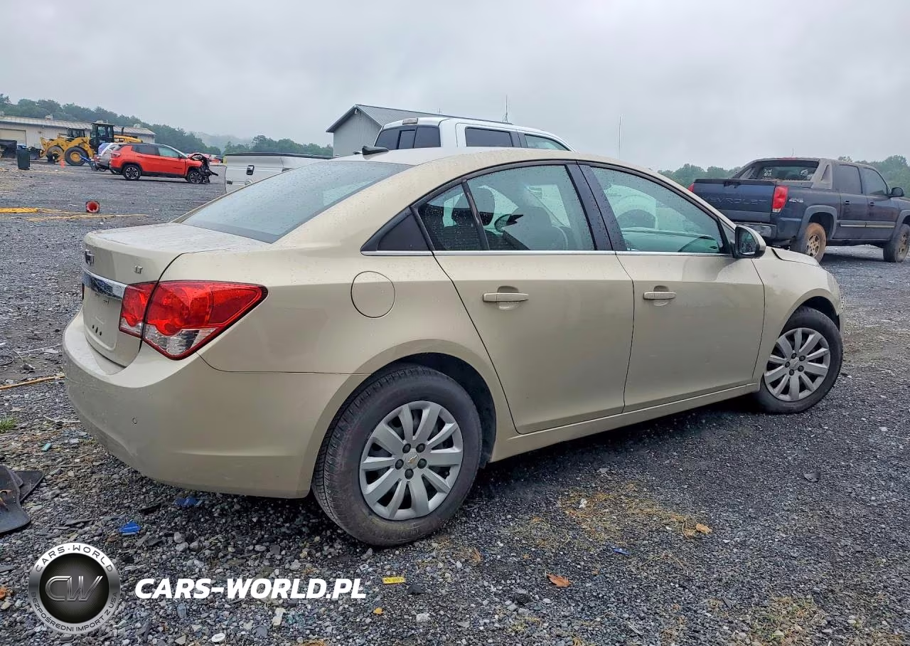 2011 Chevrolet Cruze Lt VIN:1G1PF5S93B7166635 - 3