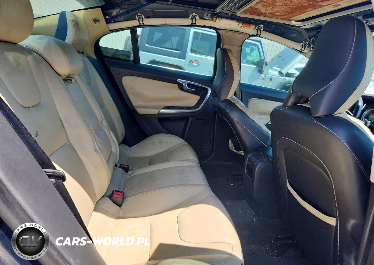 2013 Volvo S60 T5 VIN:YV1612FS0D2181505 - 10