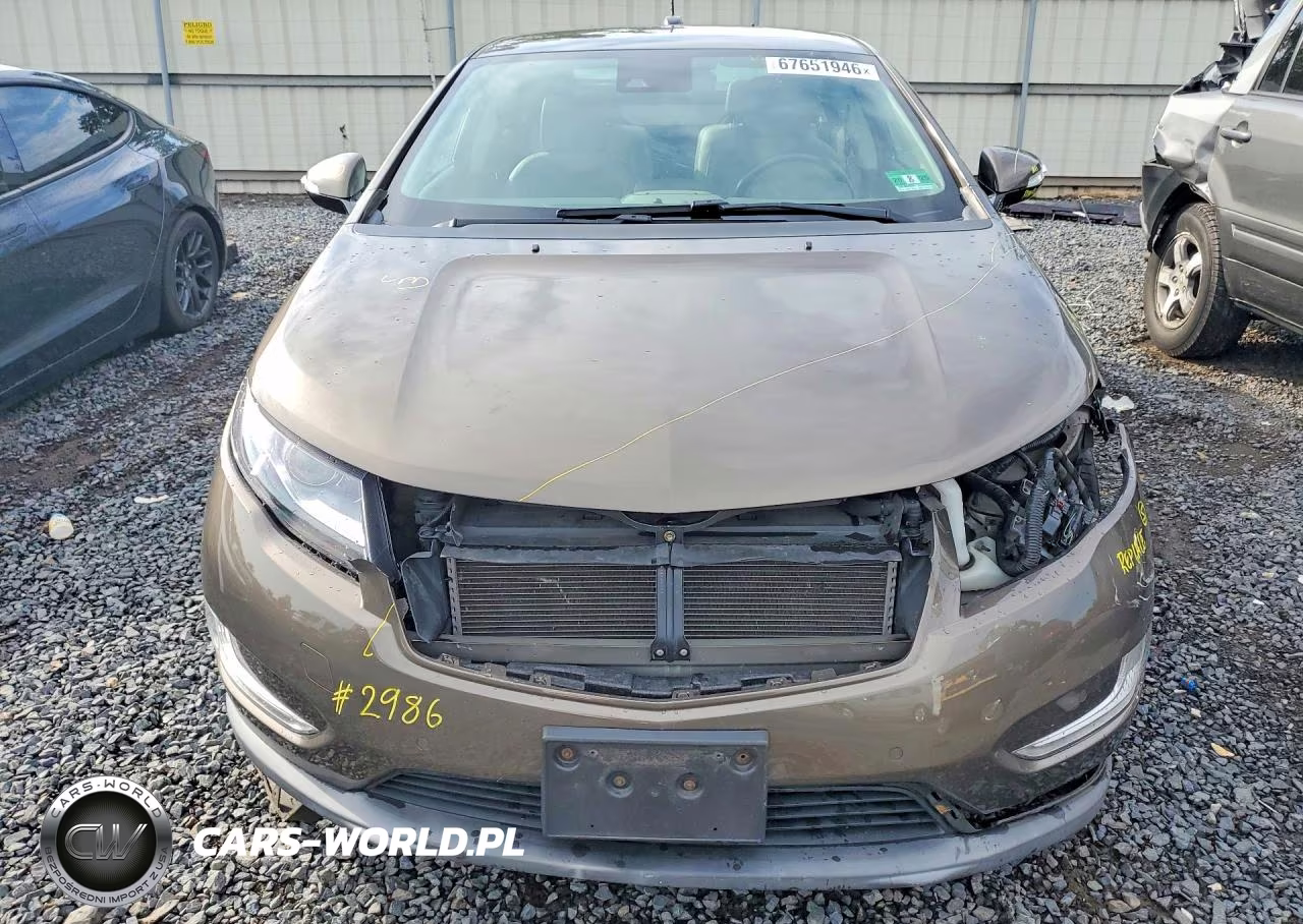 2015 Chevrolet Volt VIN:1G1RD6E44FU102986 - 5