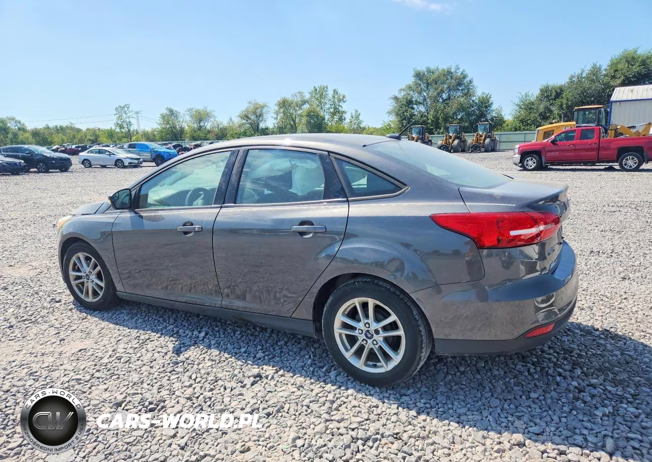 2016 Ford Focus Se VIN:1FADP3F26GL237761 - 2