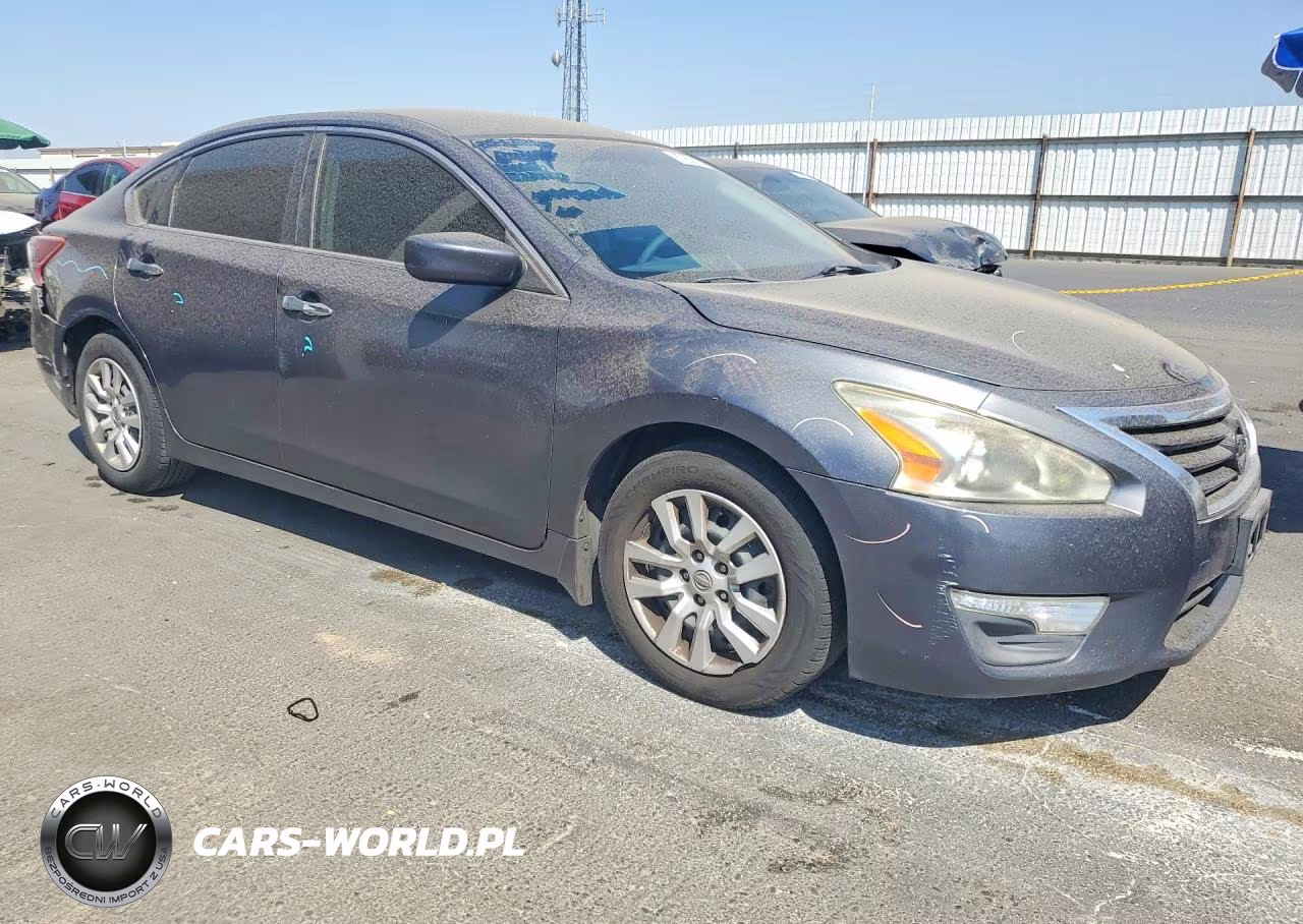 2013 Nissan Altima 2.5 VIN:1N4AL3APXDC132413 - 4