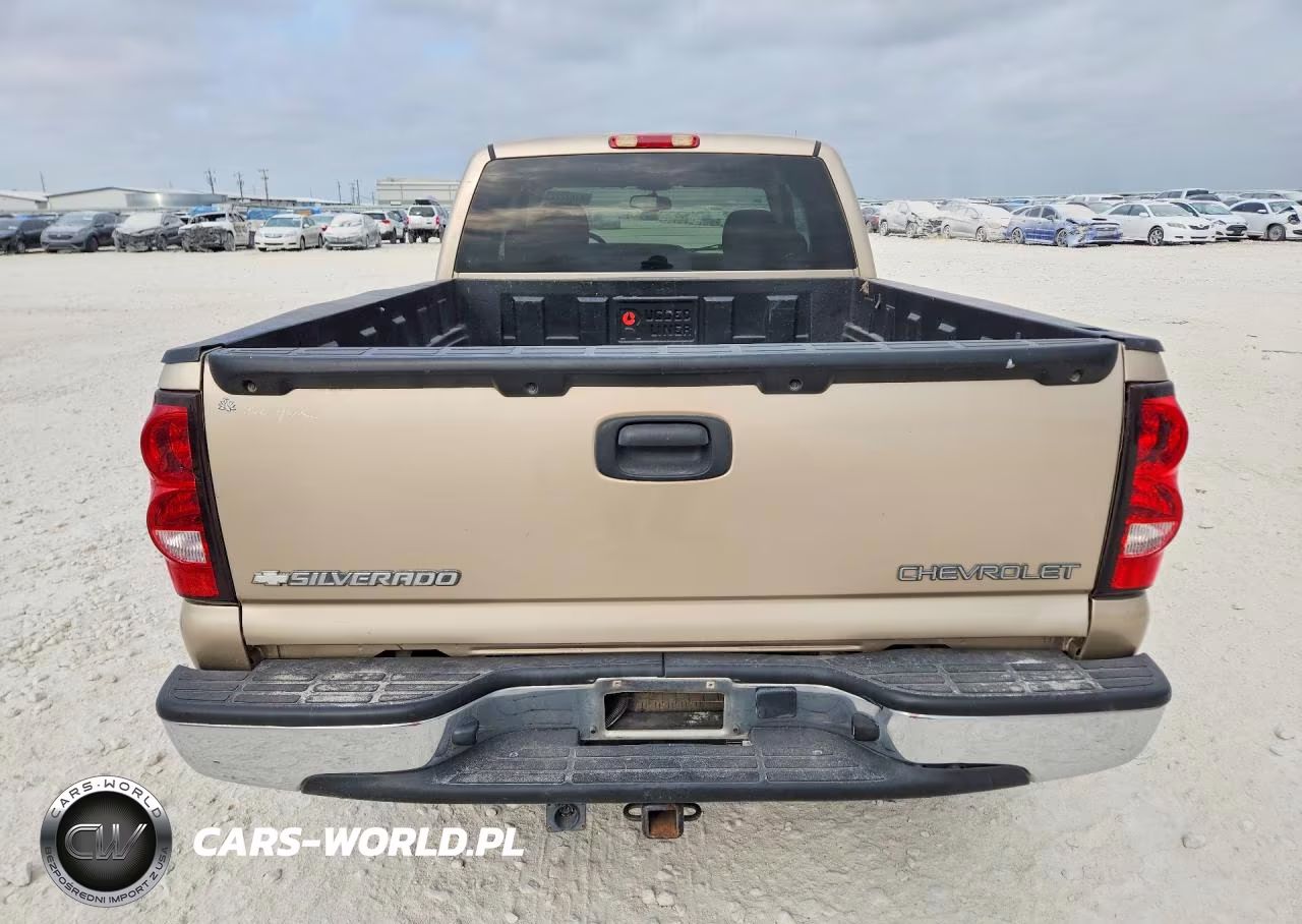 2005 Chevrolet Silverado C1500 VIN:2GCEC19V951310872 - 6