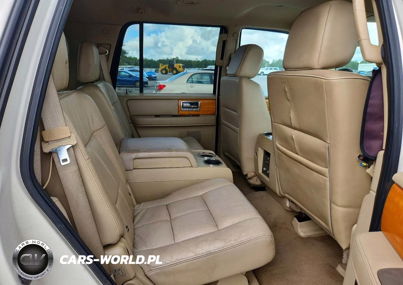 2007 Lincoln Navigator VIN:5LMFU27577LJ19760 - 10