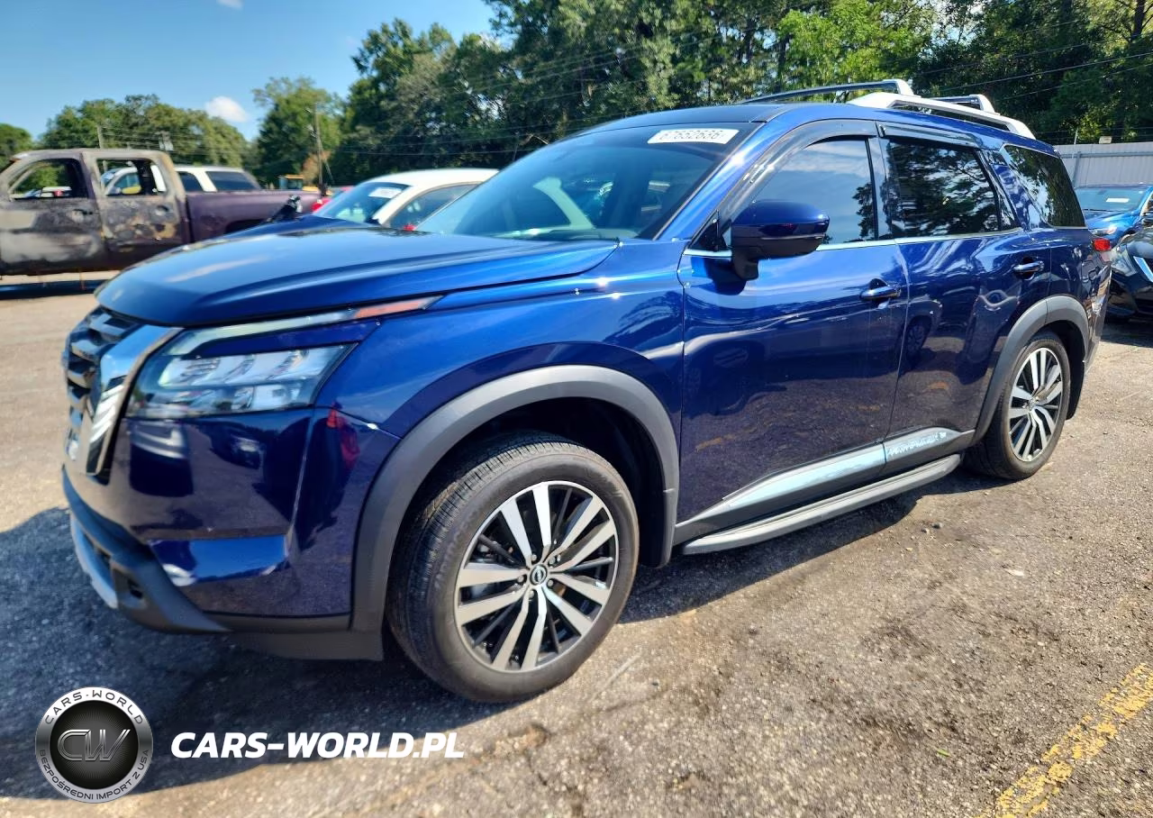 2025 Nissan Pathfinder Platinum – zdjęcie 1 z 13