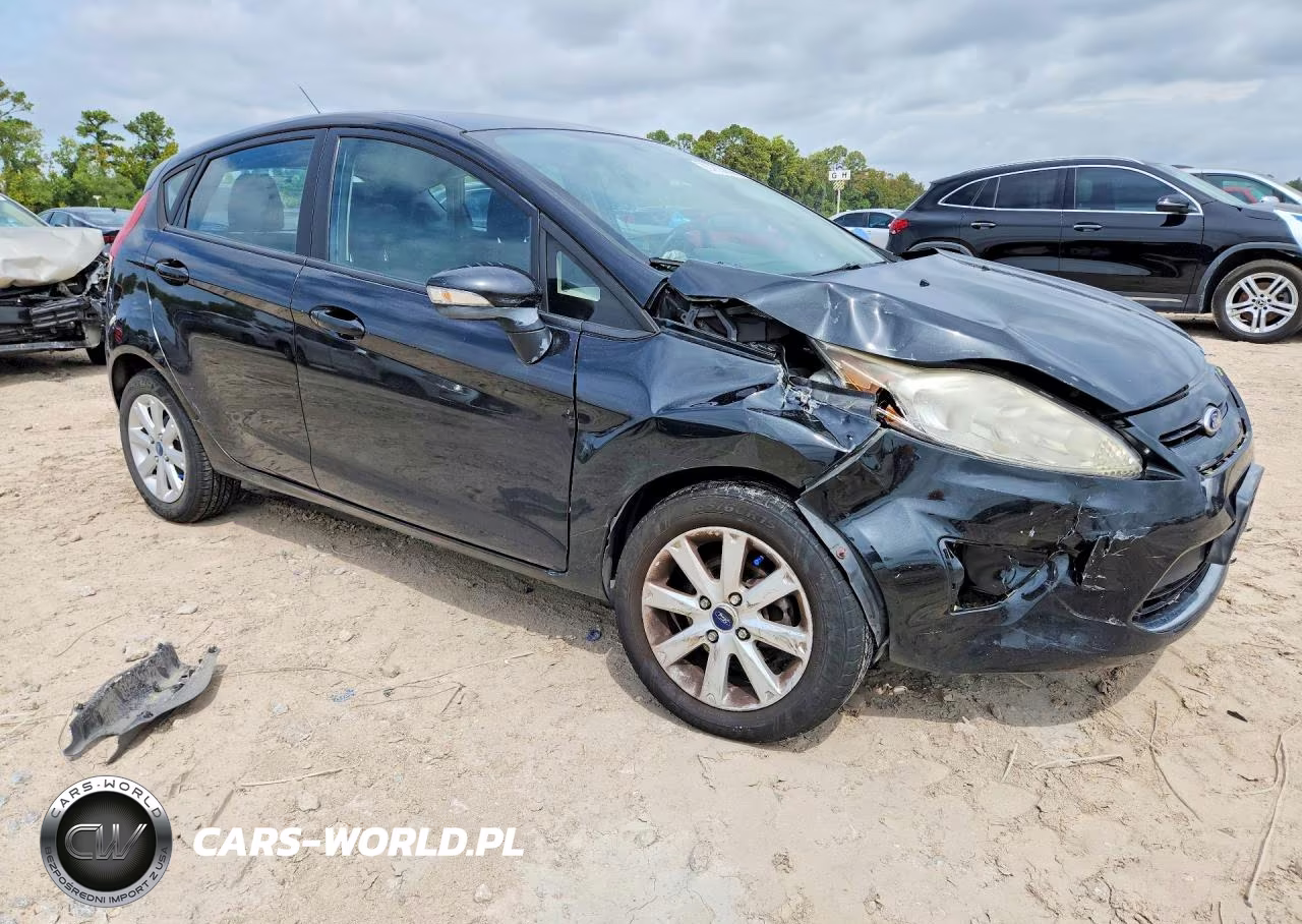 2013 Ford Fiesta Se VIN:3FADP4EJ5DM123310 - 4