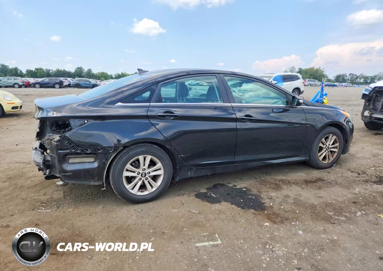 2014 Hyundai Sonata Gls VIN:5NPEB4AC4EH890111 - 3