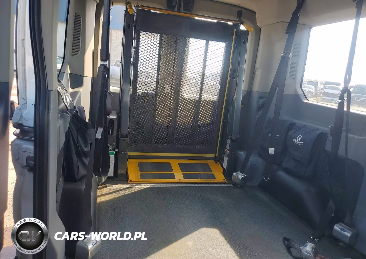 2018 Ford Transit T-150 VIN:1FMZK1CMXJKB41844 - 10