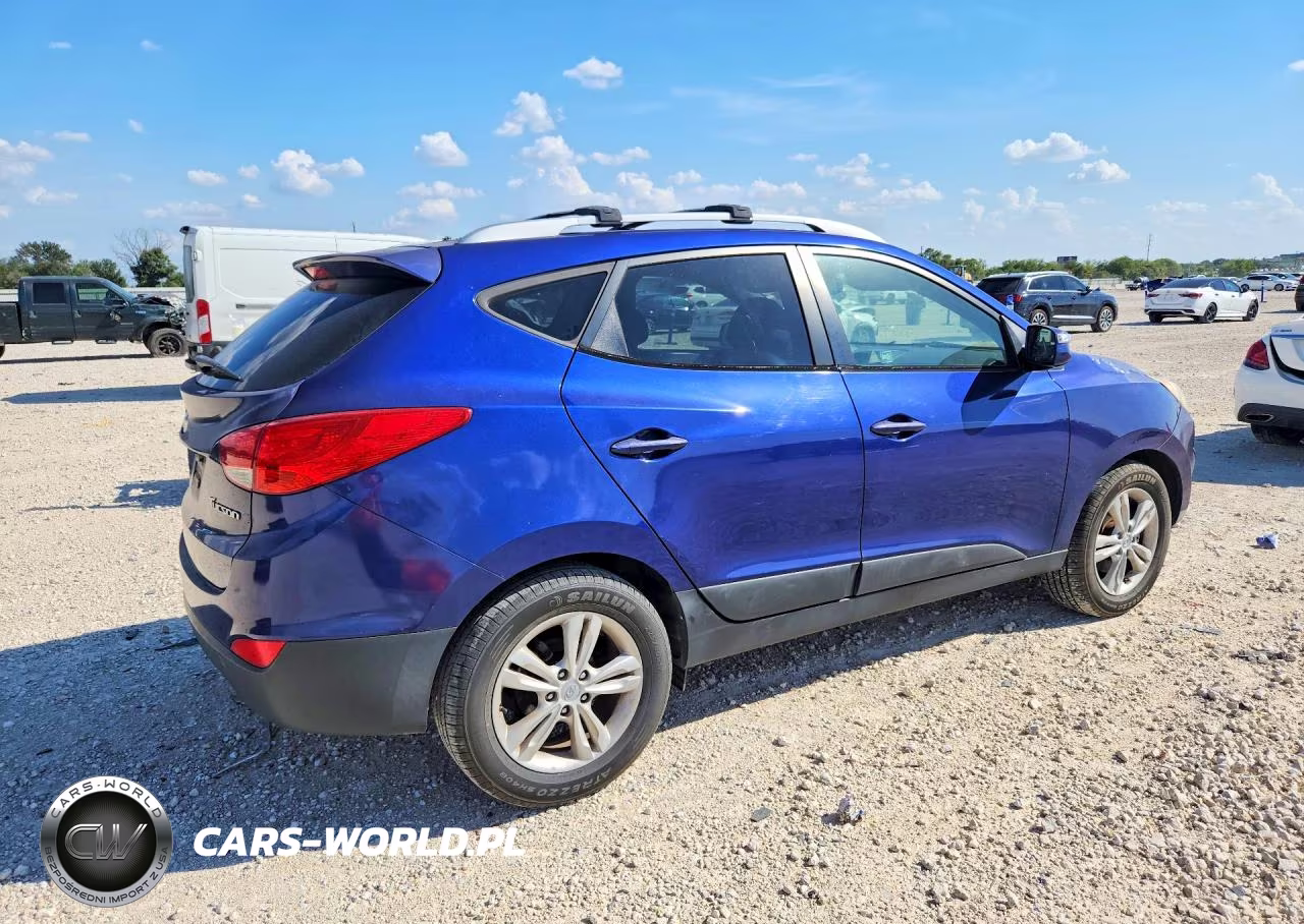 2012 Hyundai Tucson Gls VIN:KM8JU3AC5CU340031 - 3