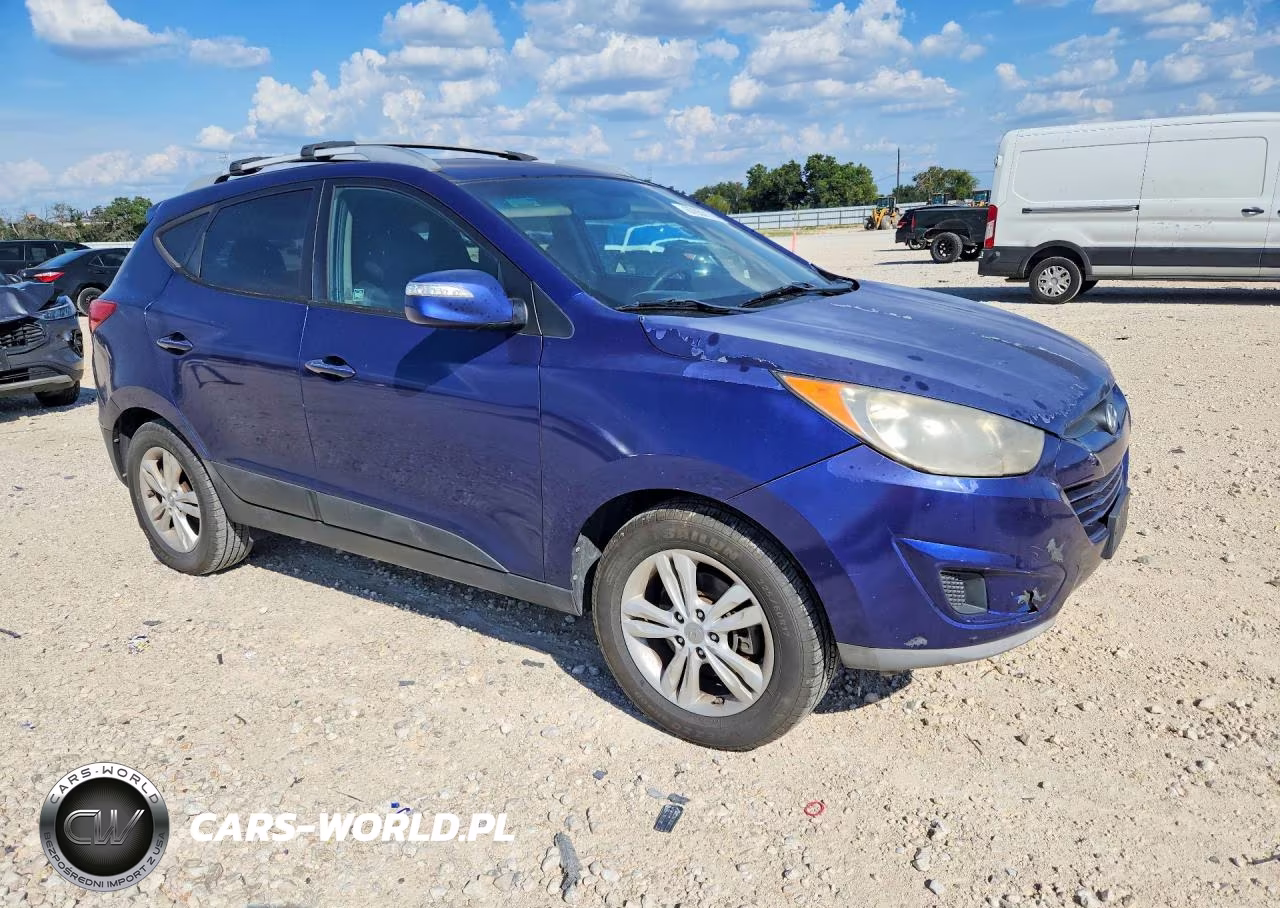 2012 Hyundai Tucson Gls VIN:KM8JU3AC5CU340031 - 4