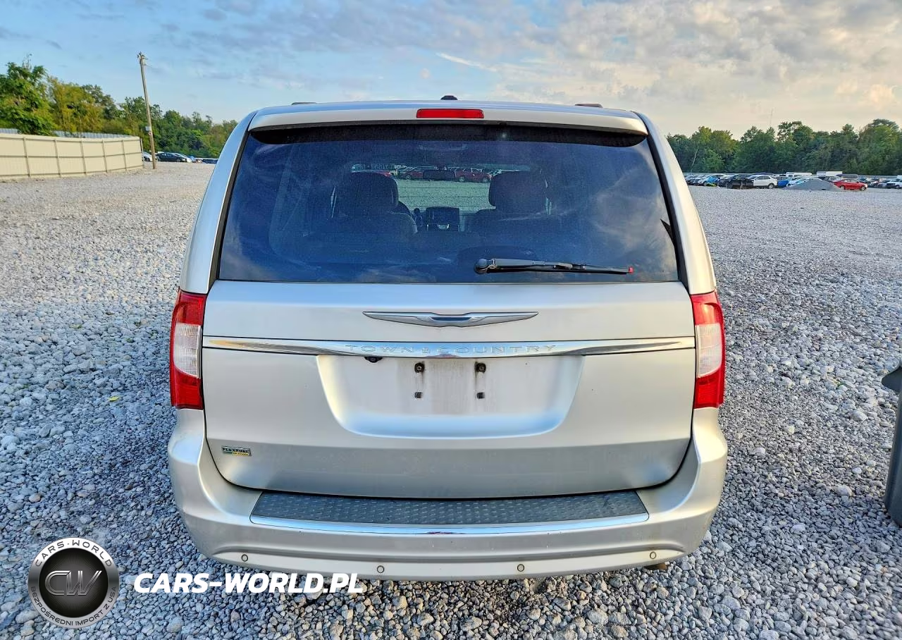 2011 Chrysler Town & Country Touring VIN:2A4RR5DGXBR665038 - 6