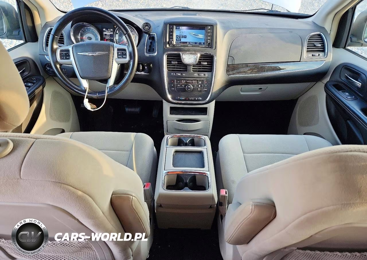 2011 Chrysler Town & Country Touring VIN:2A4RR5DGXBR665038 - 8