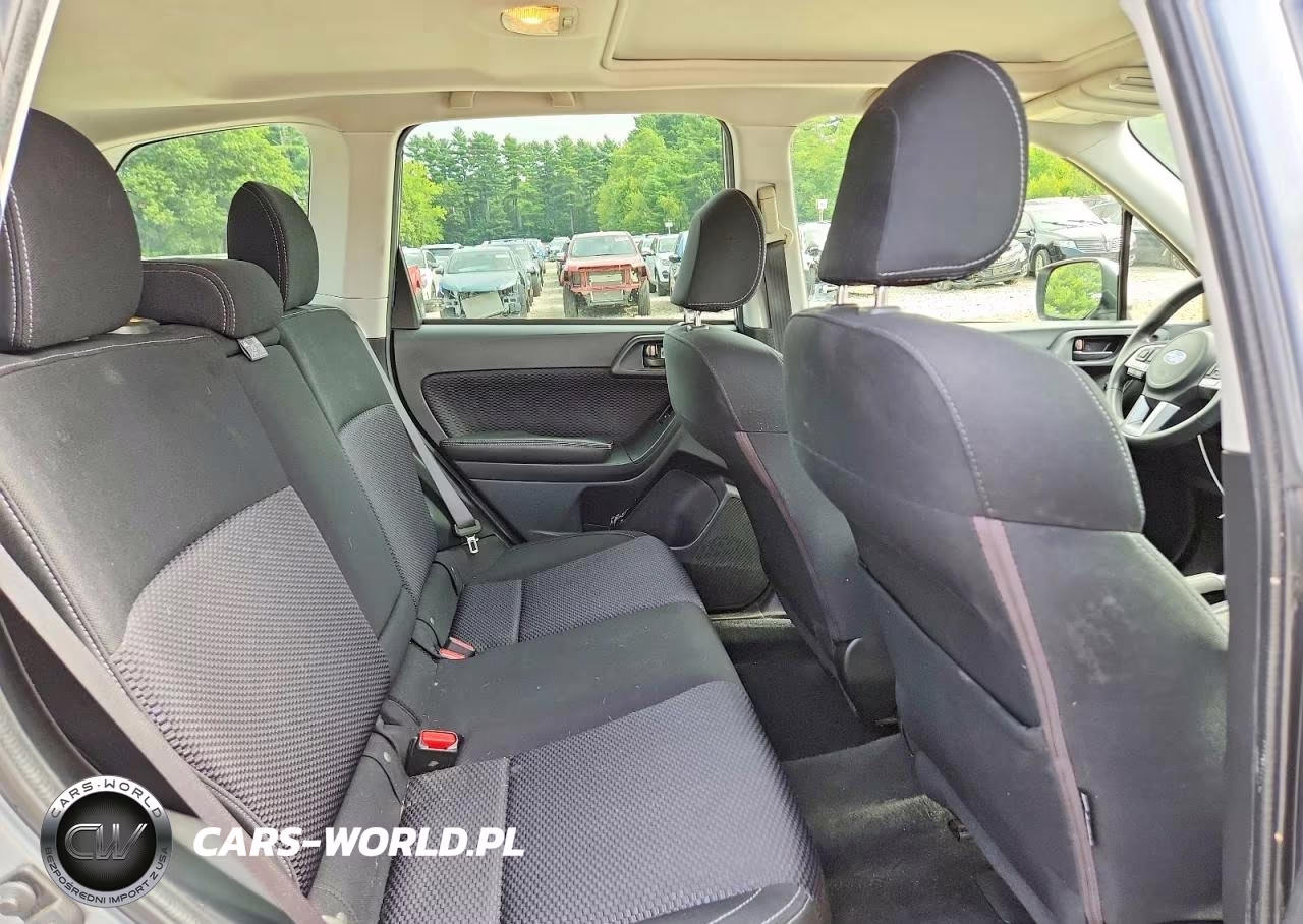 2018 Subaru Forester 2.5I Premium VIN:JF2SJAGC1JH508333 - 11