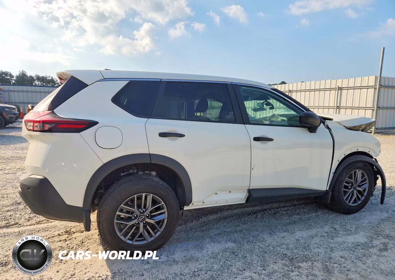 2023 Nissan Rogue S VIN:5N1BT3AA3PC911212 - 3