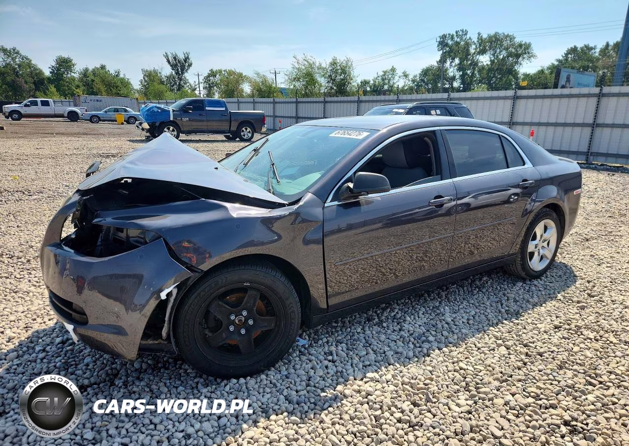 2011 Chevrolet Malibu Ls VIN:1G1ZB5E14BF256652 - 1