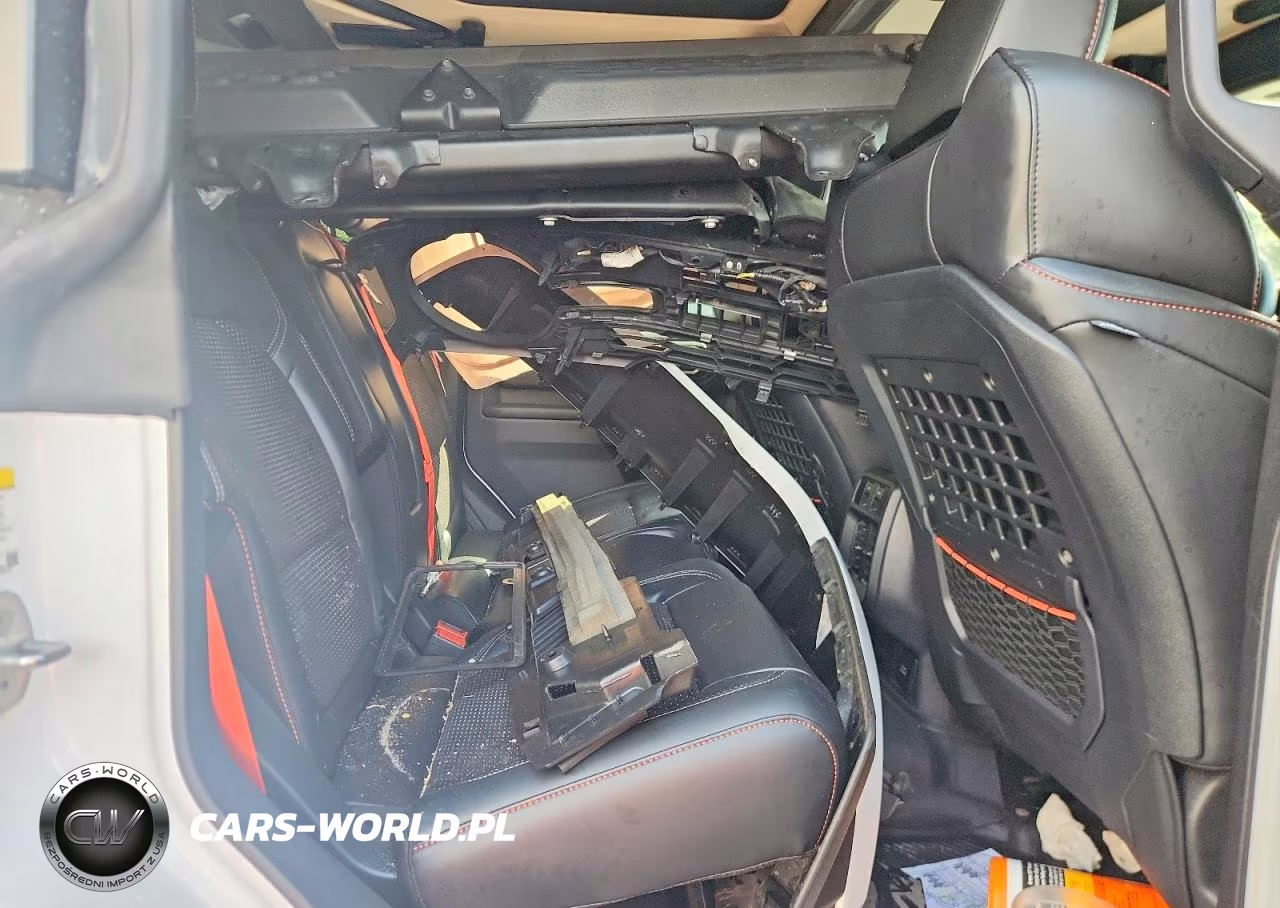 2025 Ford Bronco Raptor VIN:1FMEE0RR8SLA48710 - 11