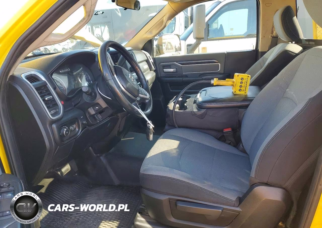 2019 Ram 5500 VIN:3C7WRMBL8KG619767 - 7