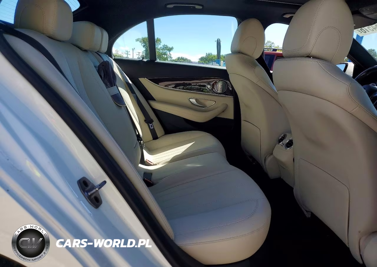 2018 Mercedes-Benz E 300 VIN:WDDZF4JB9JA477637 - 10