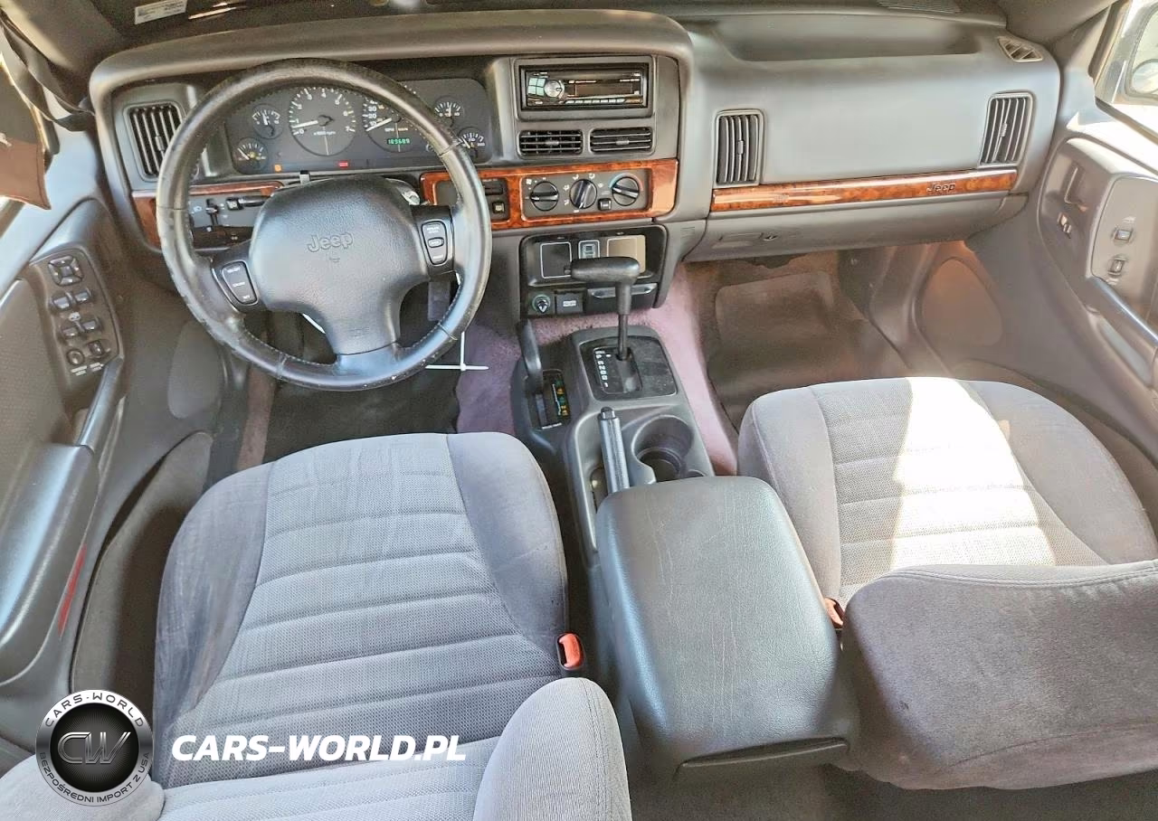 1996 Jeep Grand Cherokee Laredo VIN:1J4GZ58S9TC355169 - 8