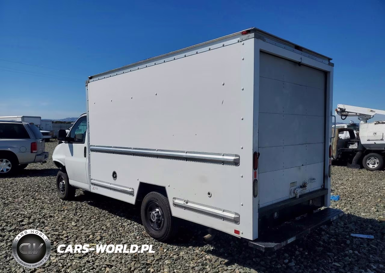 2010 GMC Savana Box Truck VIN:1GD1G2BA2A1150331 - 2