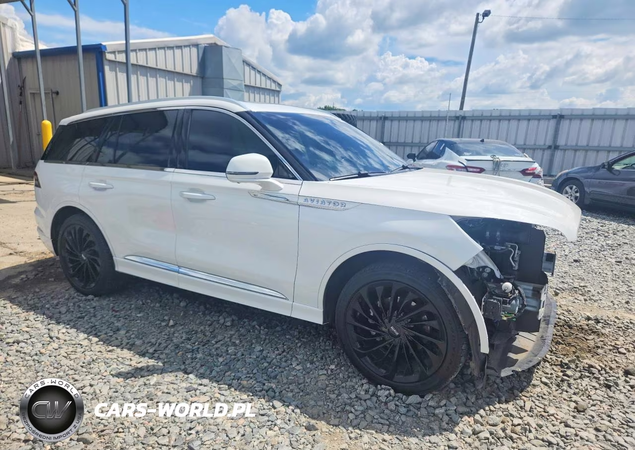 2021 Lincoln Aviator Reserve VIN:5LM5J7XC9MGL06664 - 4