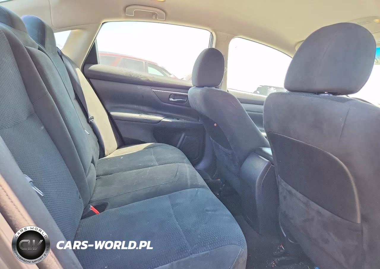 2015 Nissan Altima 2.5 S VIN:1N4AL3AP5FN920085 - 10
