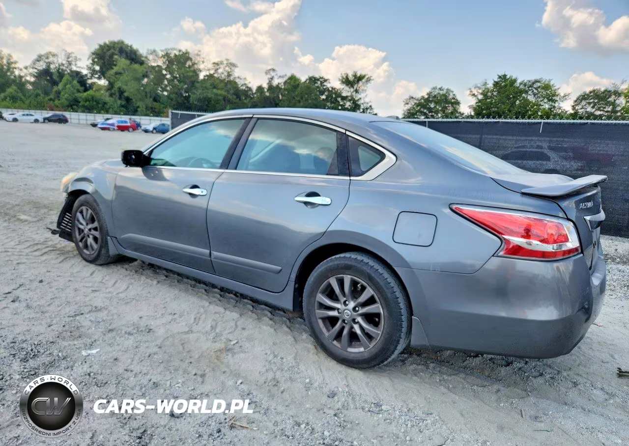 2015 Nissan Altima 2.5 S VIN:1N4AL3AP5FN920085 - 2