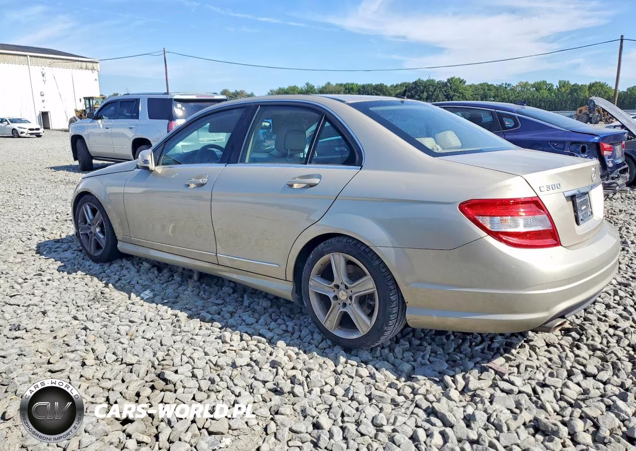 2011 Mercedes-Benz C 300 4Matic VIN:WDDGF8BB7BR152386 - 2