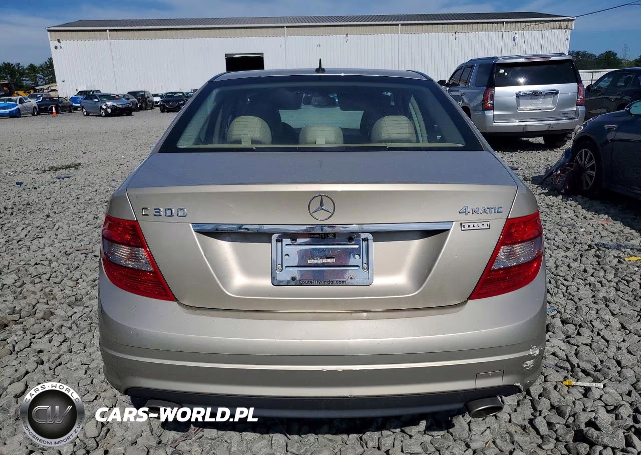 2011 Mercedes-Benz C 300 4Matic VIN:WDDGF8BB7BR152386 - 6