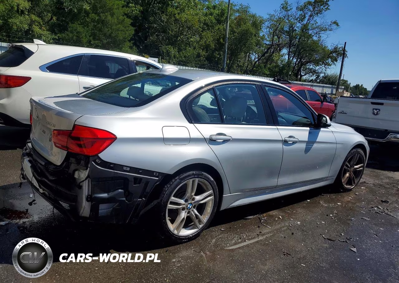 2018 BMW 330 Xi VIN:WBA8D9C5XJEM35063 - 3