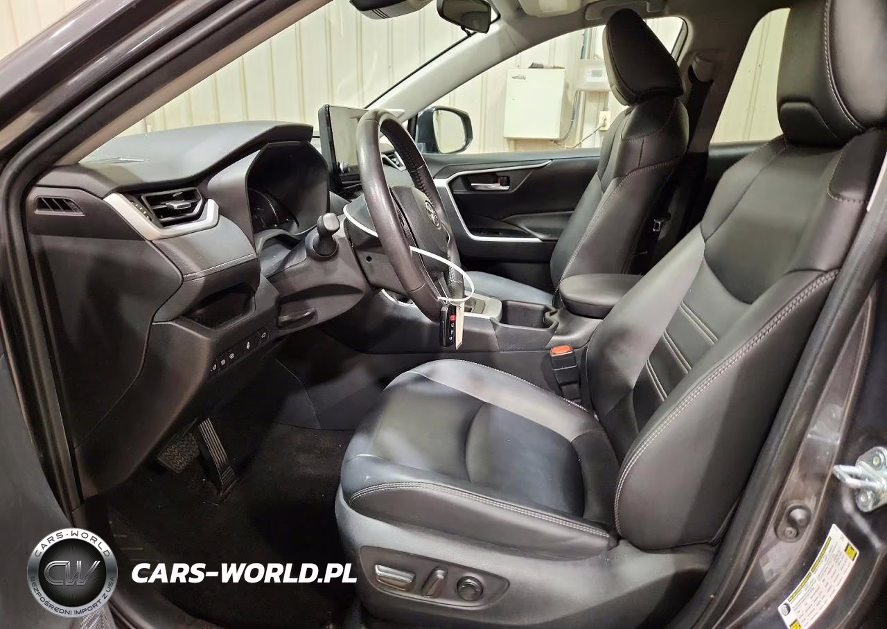 2025 Toyota Rav4 Xle Premium VIN:2T3A1RFV1SW521431 - 7