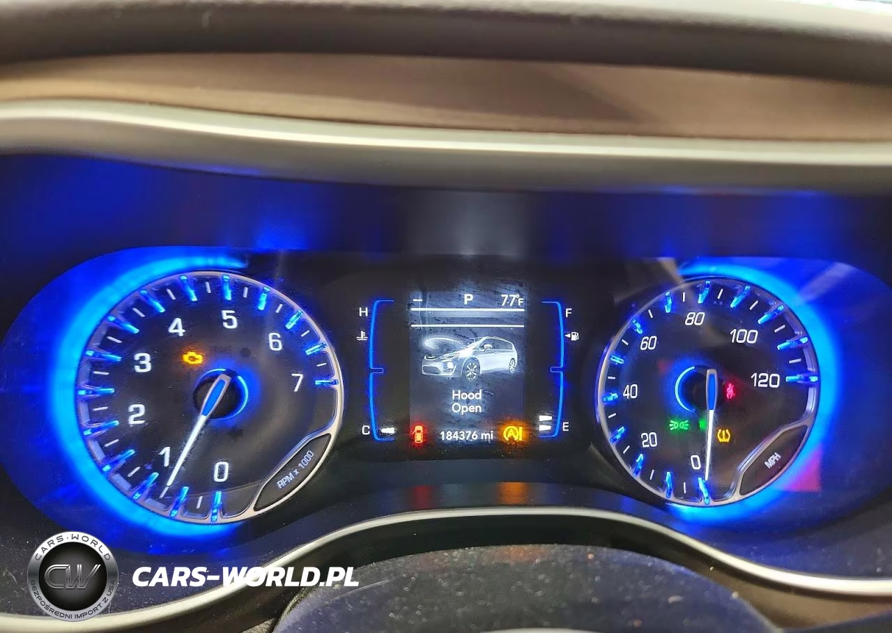 2018 Chrysler Pacifica Touring Touring L VIN:2C4RC1BG9JR246891 - 9