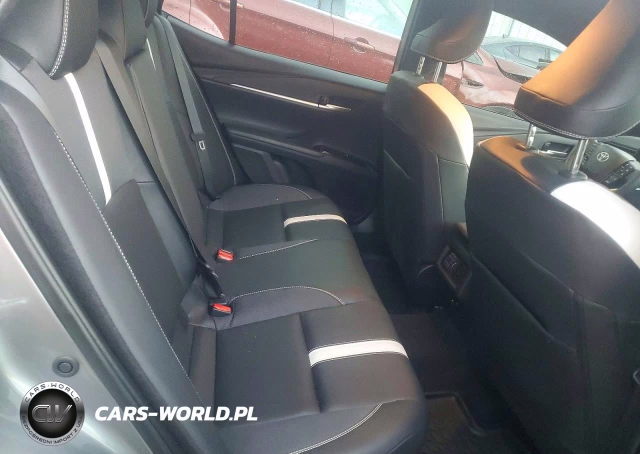 2025 Toyota Camry Se VIN:4T1DAACK8SU524943 - 10