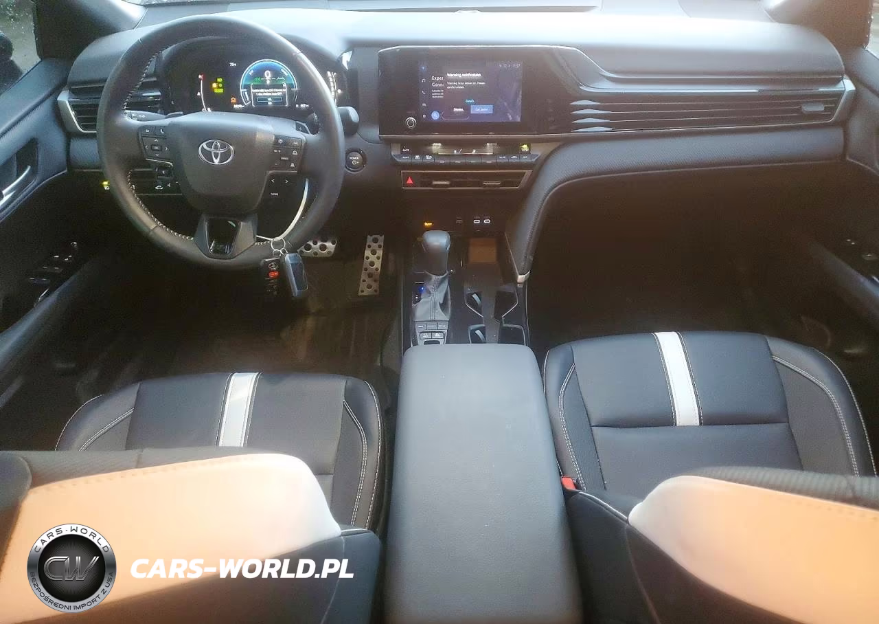 2025 Toyota Camry Se VIN:4T1DAACK8SU524943 - 8