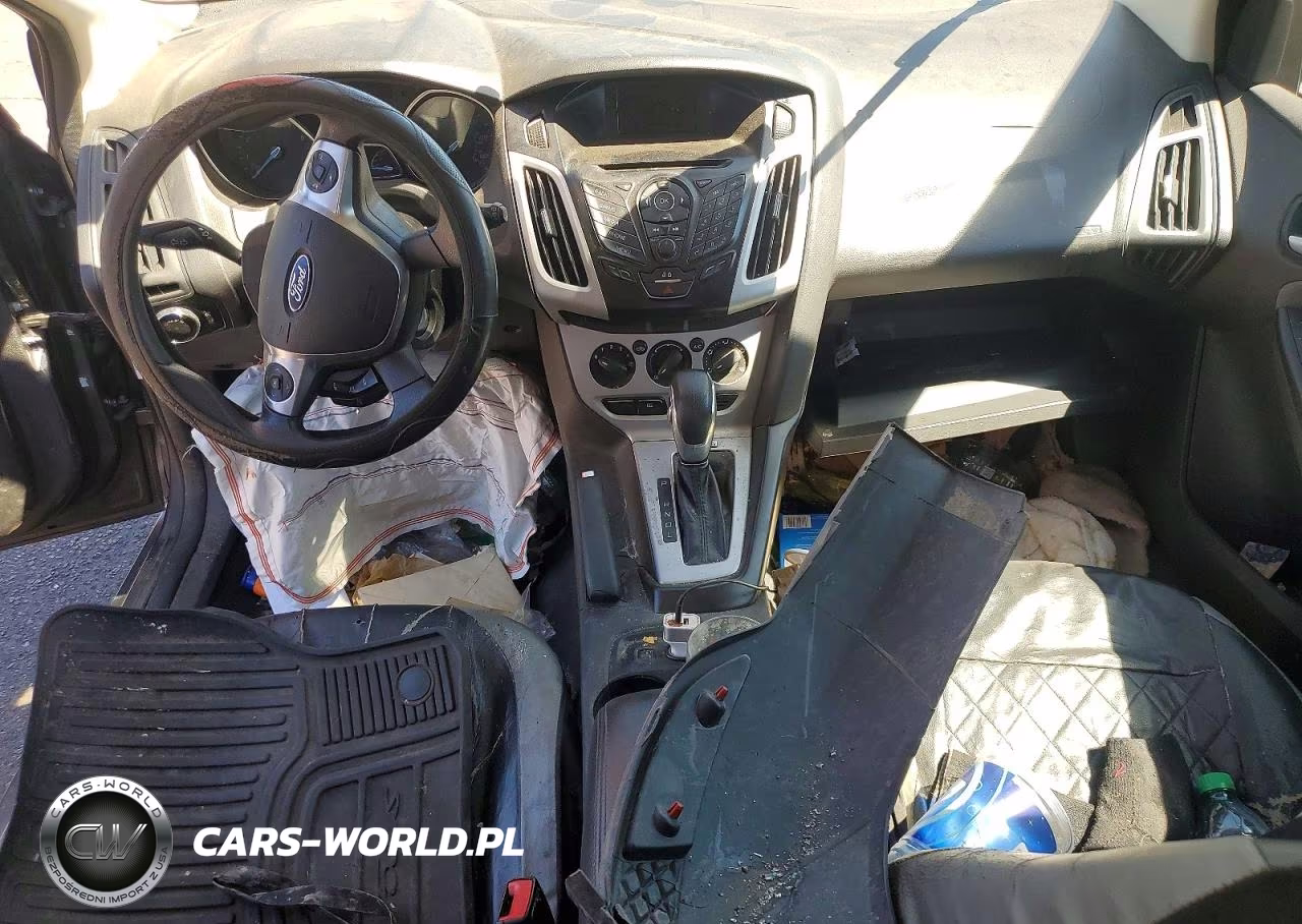 2014 Ford Focus Se VIN:1FADP3K22EL452539 - 8