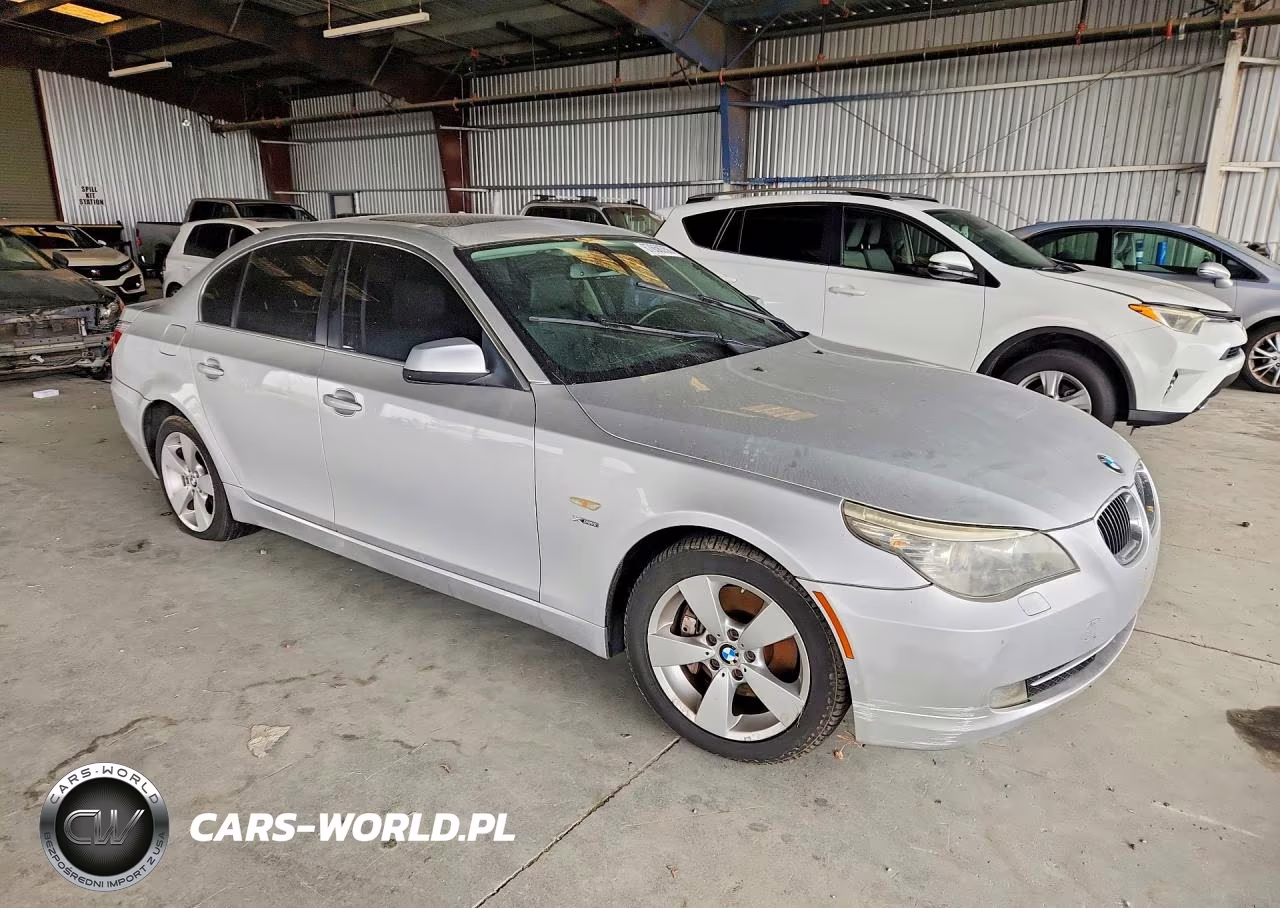 2010 BMW 528 Xi VIN:WBANV1C57AC443232 - 4
