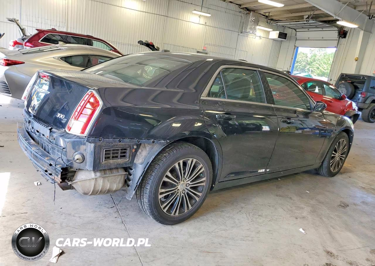 2013 Chrysler 300 S VIN:2C3CCAGG1DH505869 - 3