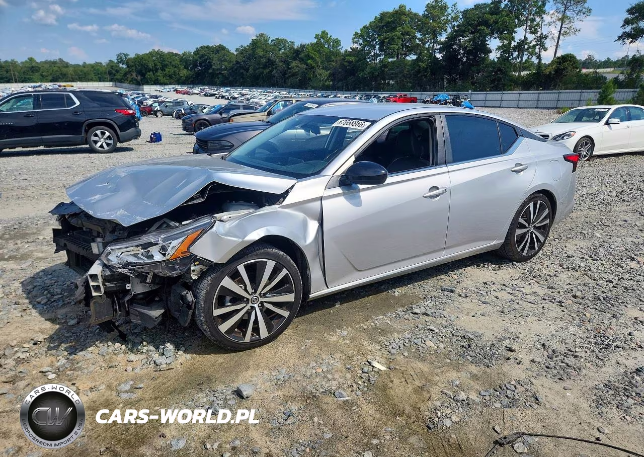 2019 Nissan Altima Sr
