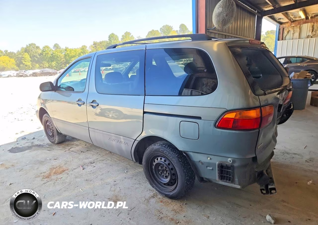 1999 Toyota Sienna Le VIN:4T3ZF13C6XU111465 - 2