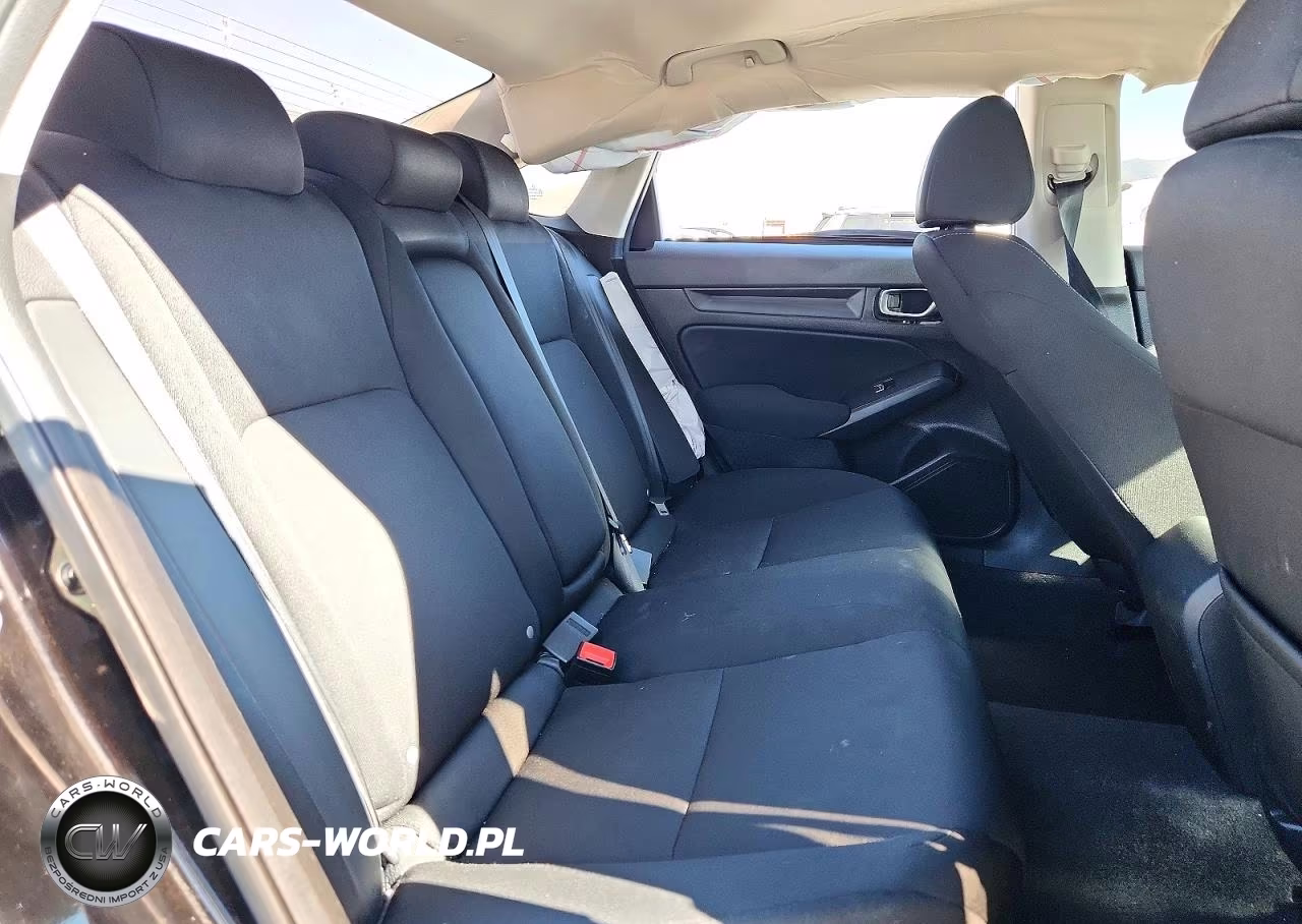 2024 Honda Civic Ex VIN:2HGFE1F71RH320234 - 10