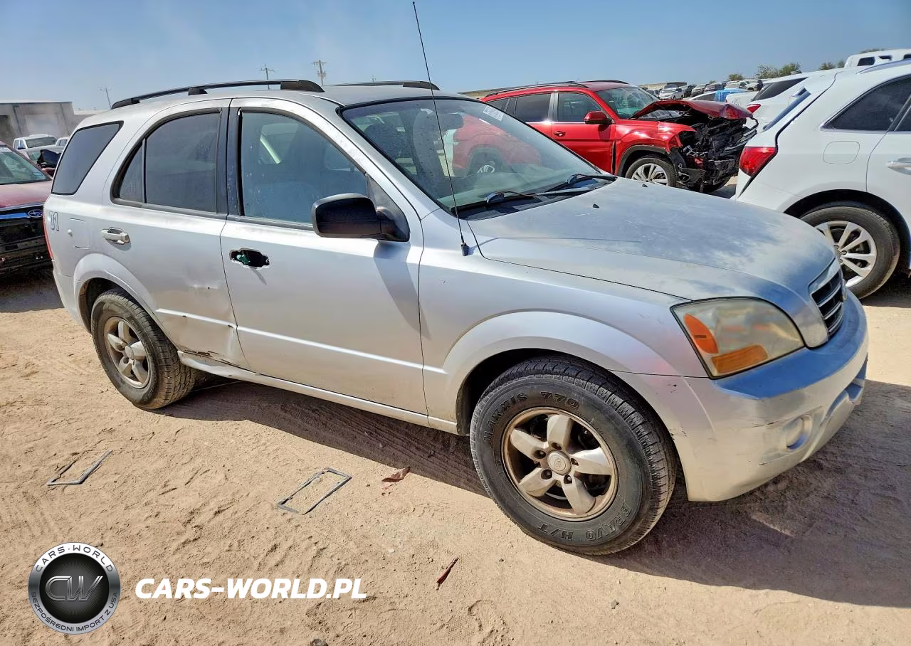2008 Kia Sorento Base VIN:KNDJD735185830039 - 4