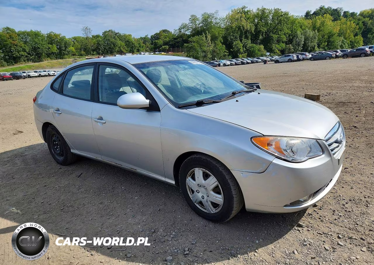 2010 Hyundai Elantra Gls VIN:KMHDU4AD6AU210266 - 4