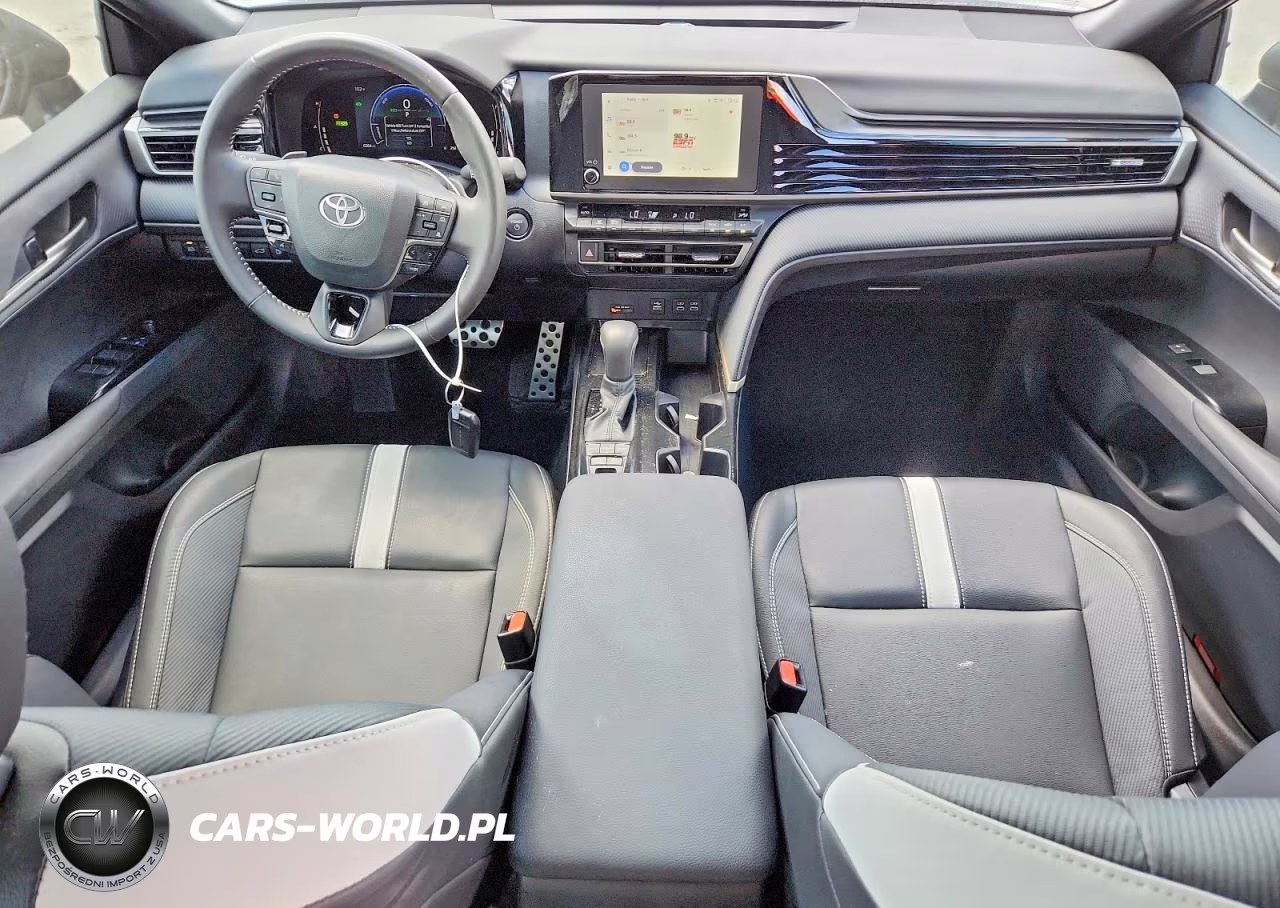 2026 Toyota Camry Se VIN:4T1DAACK6TU732420 - 8