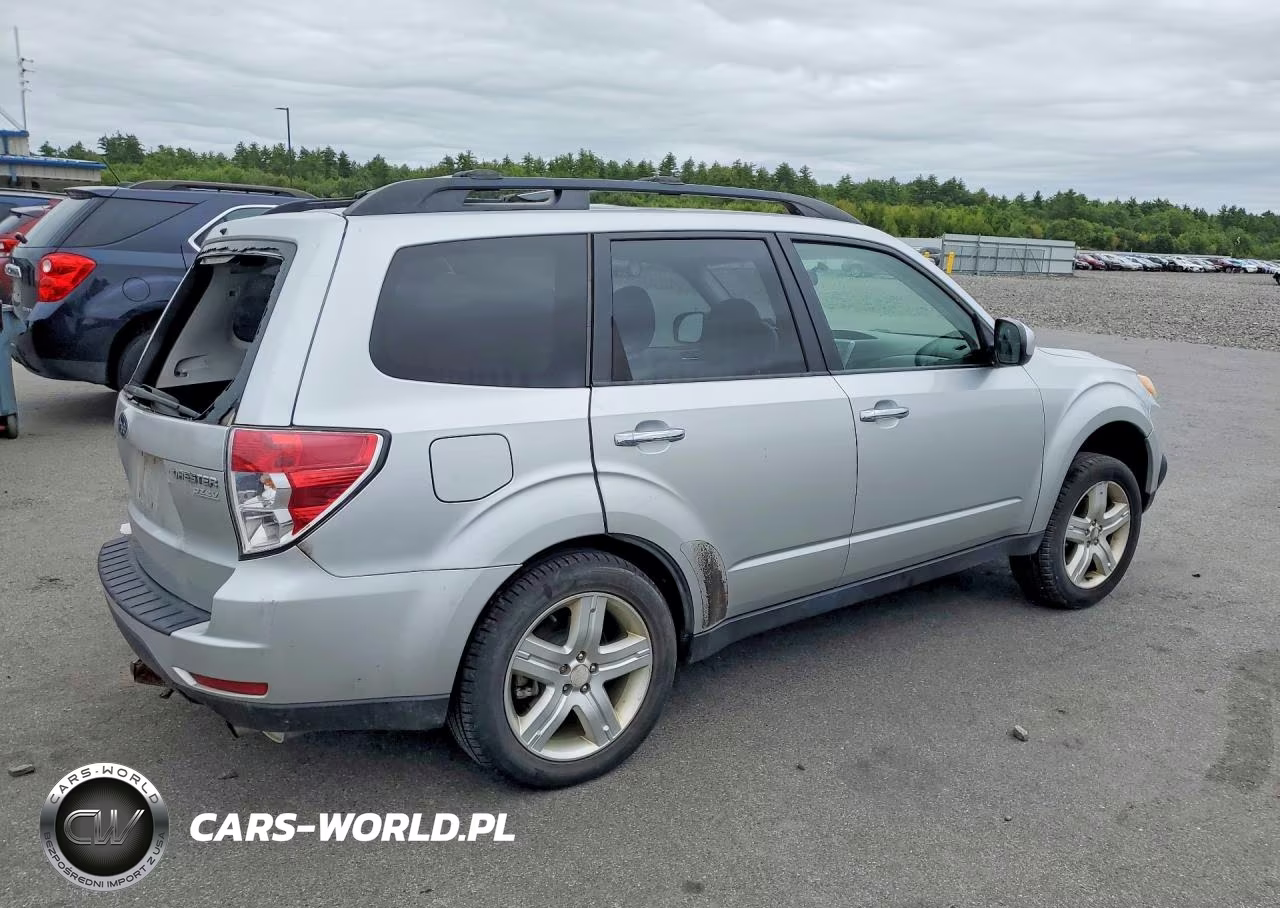 2010 Subaru Forester 2.5X Premium VIN:JF2SH6CC9AH905321 - 3