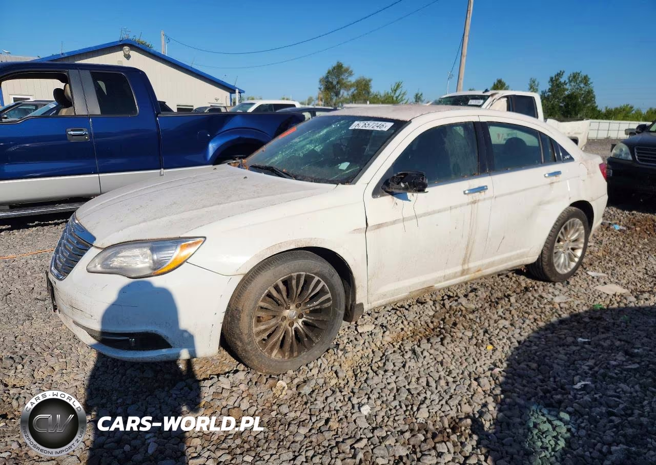 2013 Chrysler 200 Limited – zdjęcie 1 z 12